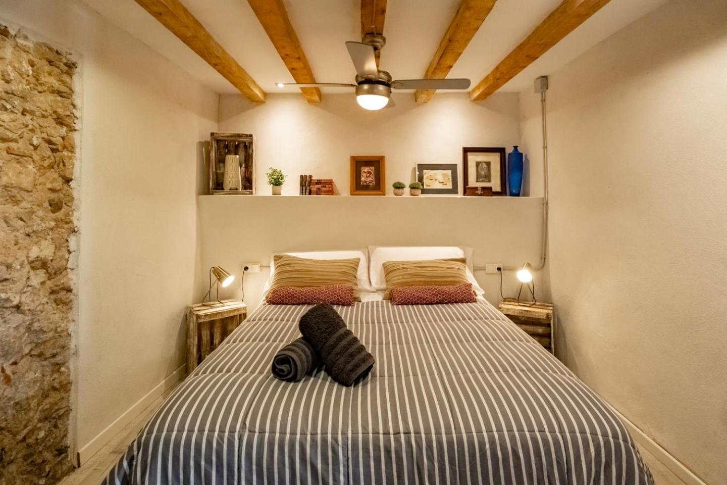 Apartamento En El Corazon De Tarragona. Planta Baja Con Patio. Eksteriør bilde