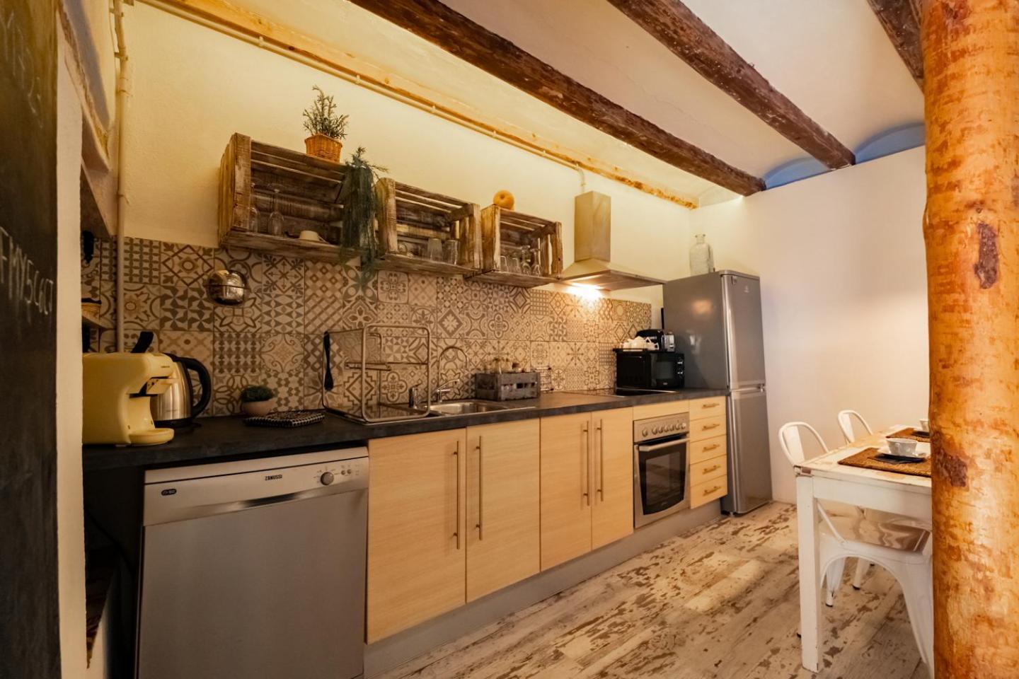 Apartamento En El Corazon De Tarragona. Planta Baja Con Patio. Eksteriør bilde